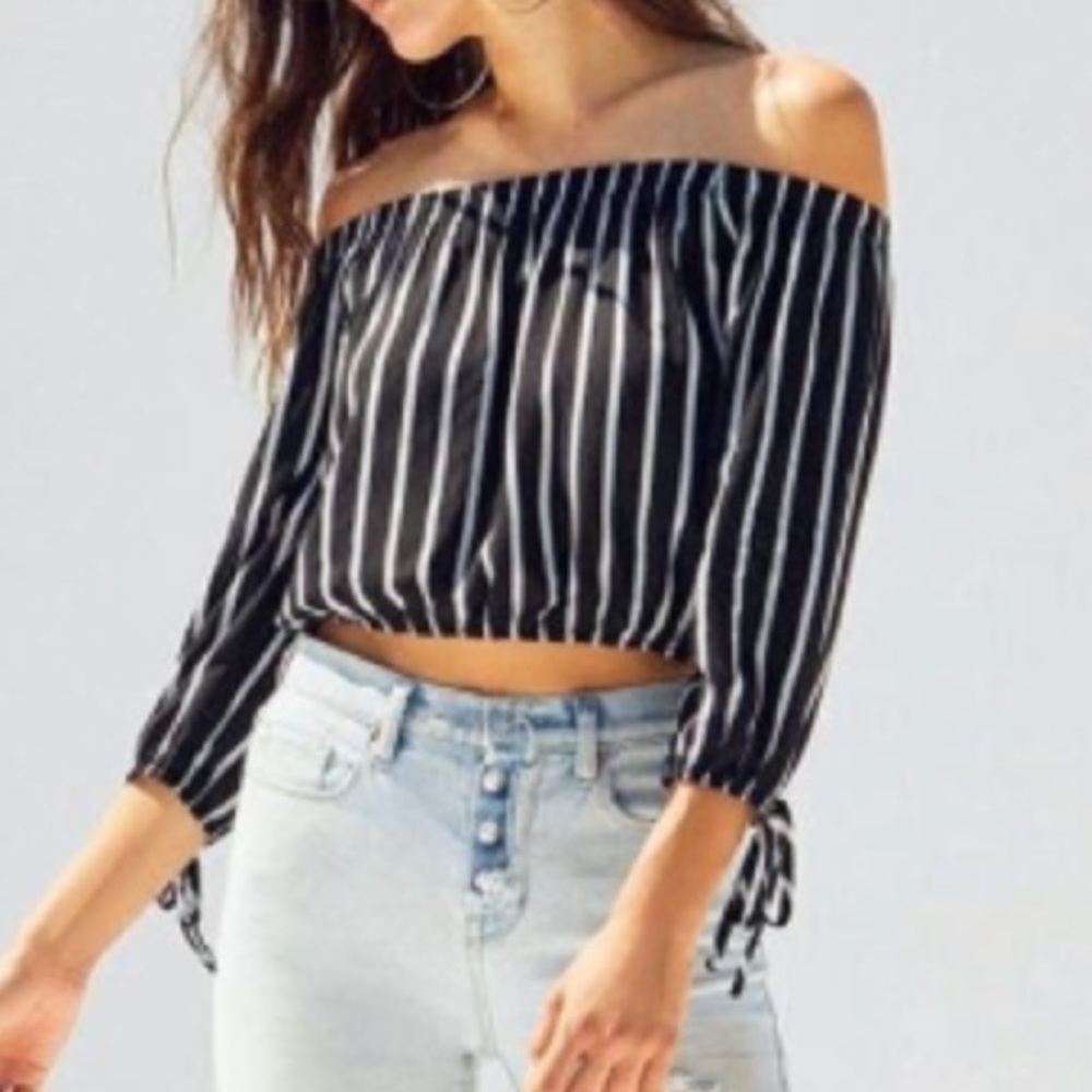 LA Hearts PacSun Off The Shoulder Top